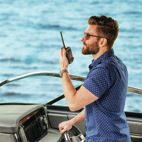 Cobra Marine VHF BlueBound 150E