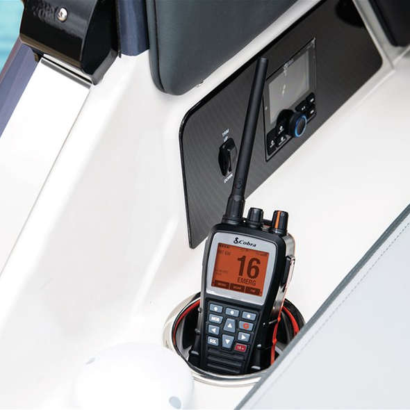 Cobra Marine VHF BlueBound 650E
