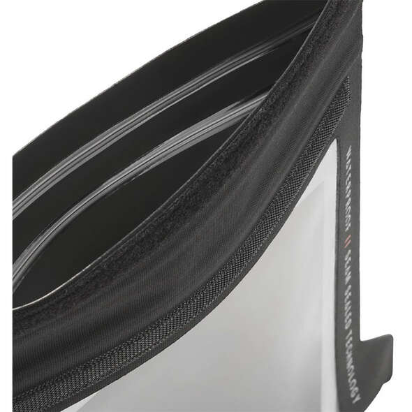 Musto Custodia impermeabile per Tablet - Nero